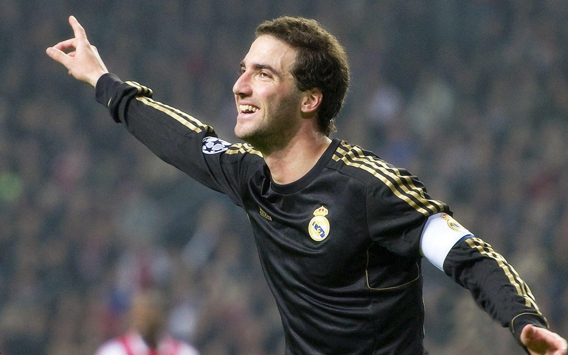 德天空独家，曼联与霍芬海姆竞逐德国U17新星拉格里西，未来之星争夺战升温