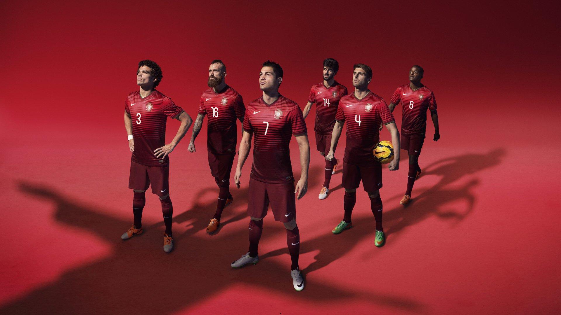 中国女重世界杯团体摘银 奥运资格近在眼前